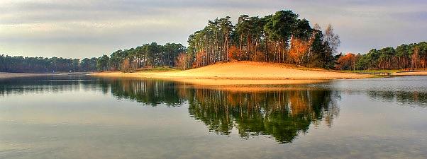 https://veenendaal.sp.nl/link/handen-af-van-ons-henschotermeer