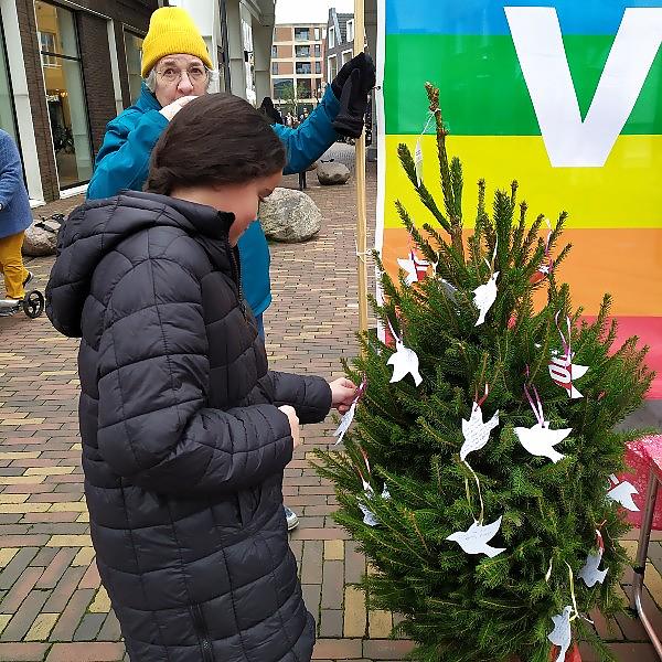 https://veenendaal.sp.nl/nieuws/2023/12/do-they-know-its-x-mas